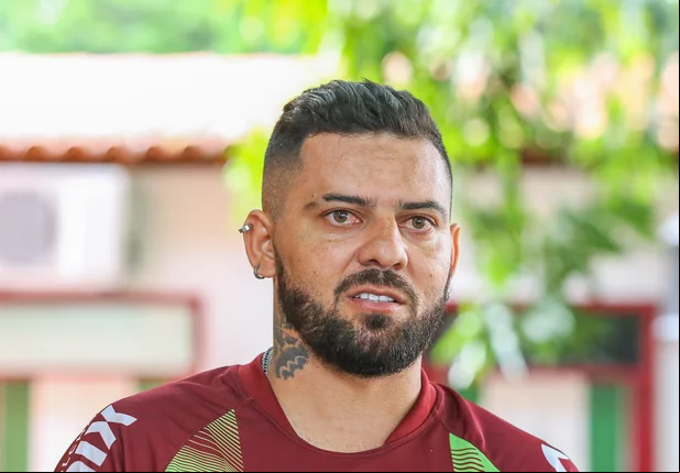 Bismarck, meia do Fluminense-PI