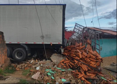 Casa ficou destruída na Tabuleta