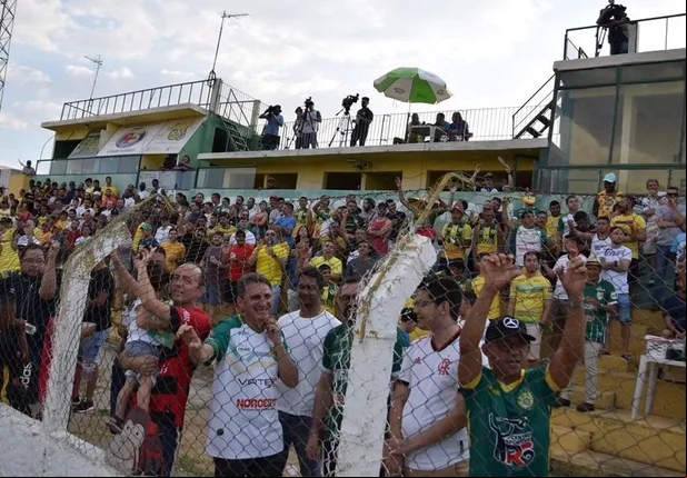 Estádio Helvídio Nunes