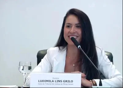 Ludmila Lins Grilo