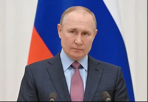 Crítico de Putin é detido na Rússia após criticar invasão da Ucrânia