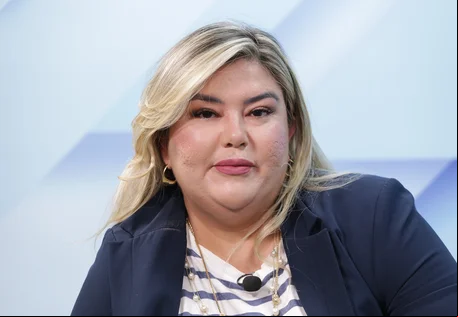 “Não me importo se é bom para o partido”, diz Samantha após bate-boca com Petrus