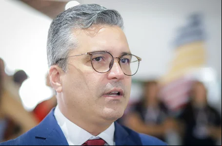 Deputado Vinícius Nascimento