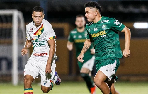 Altos e Sampaio Corrêa pela Série D 2025