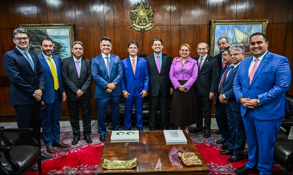 Encontro de parlamentares piauienses com Alcolumbre