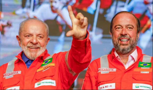 Lula e o ministro de Minas e Energia, Alexandre Silveira