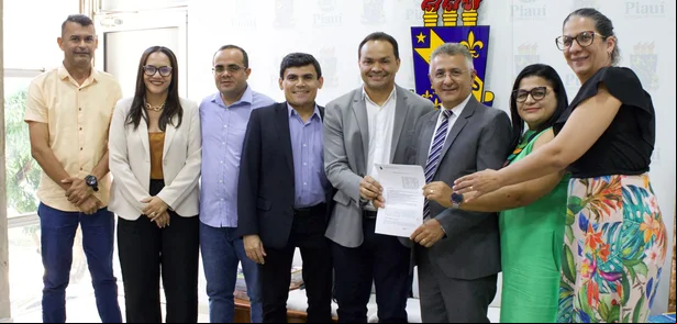 Prefeitura de José de Freitas firma termo de cooperação com a UESPI