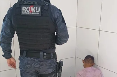 Homem é preso em flagrante após arrombar farmácia em Timon