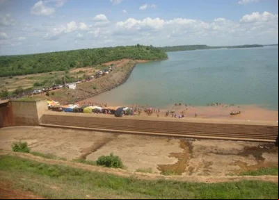 Barragem Salinas