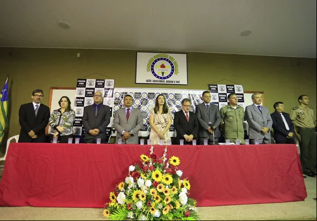 Secretaria de Segurança homenageia policiais civis