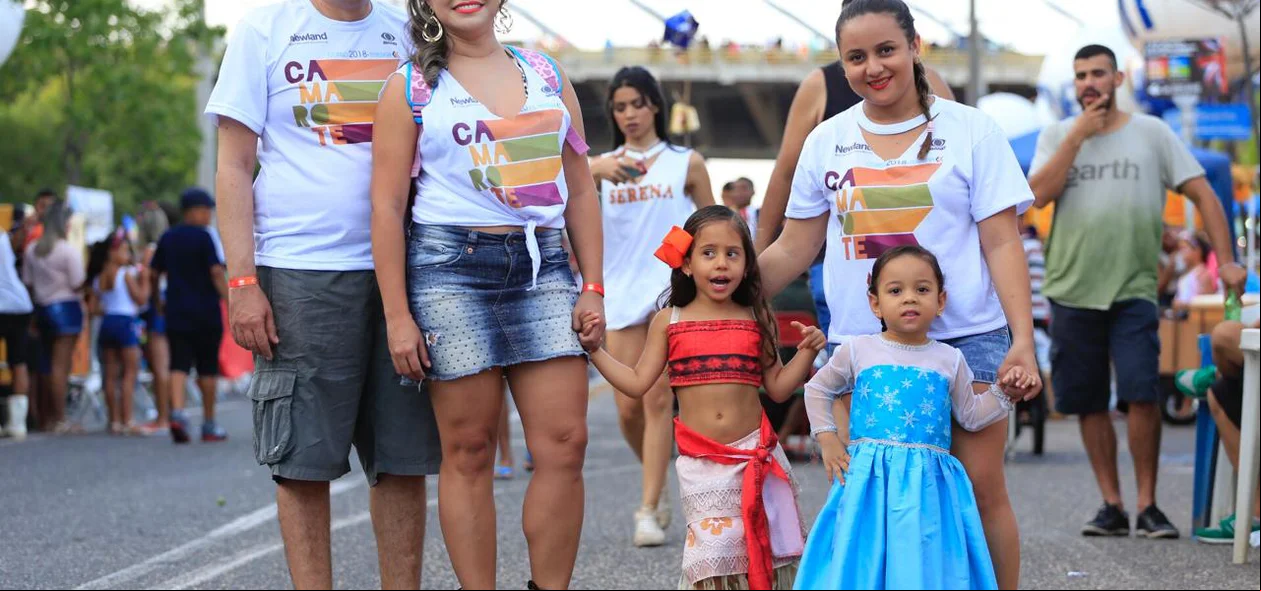 Família participa do Corso 2018 de Teresina